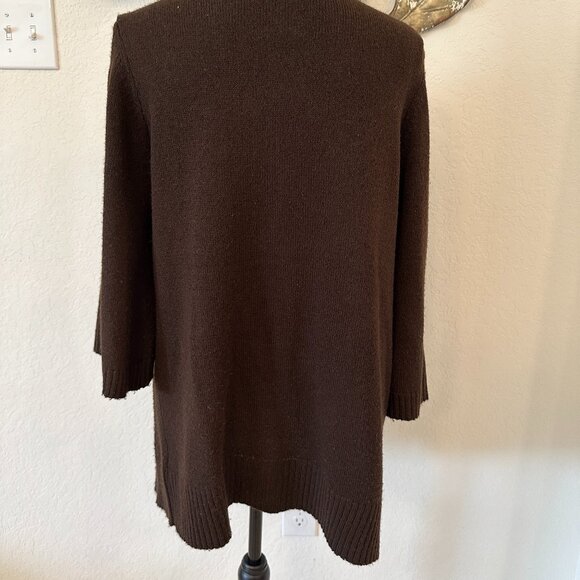 Carolyn Taylor Women’s Brown Button-Front Cardigan Sweater – Size L - Picture 4 of 5